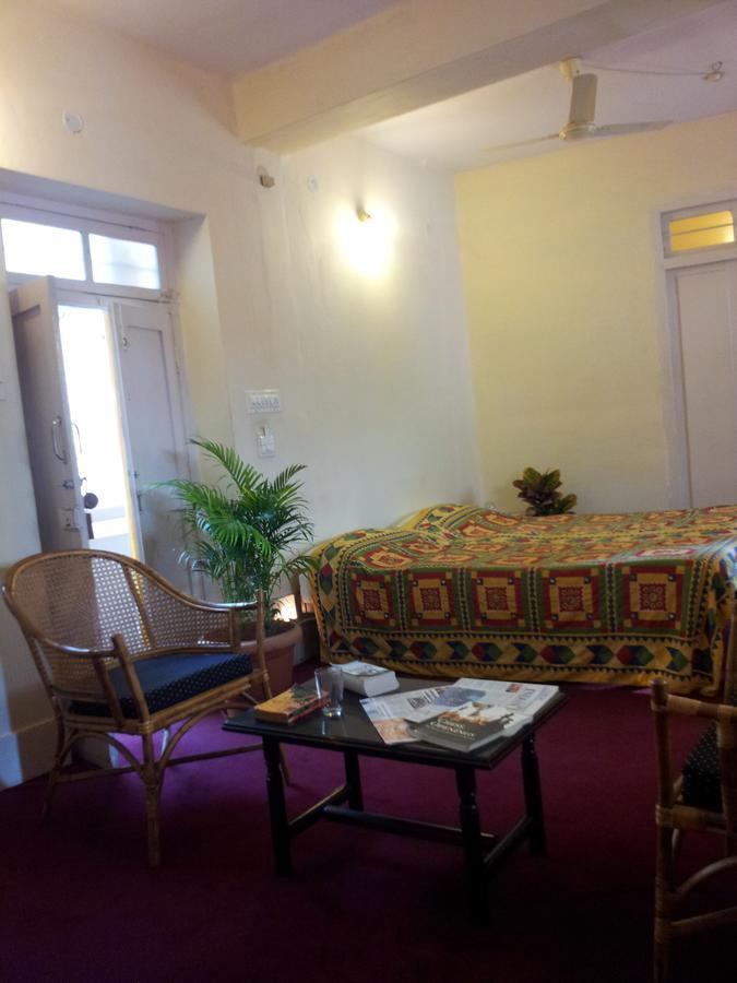 Hotel Maurya Мисор Екстериор снимка